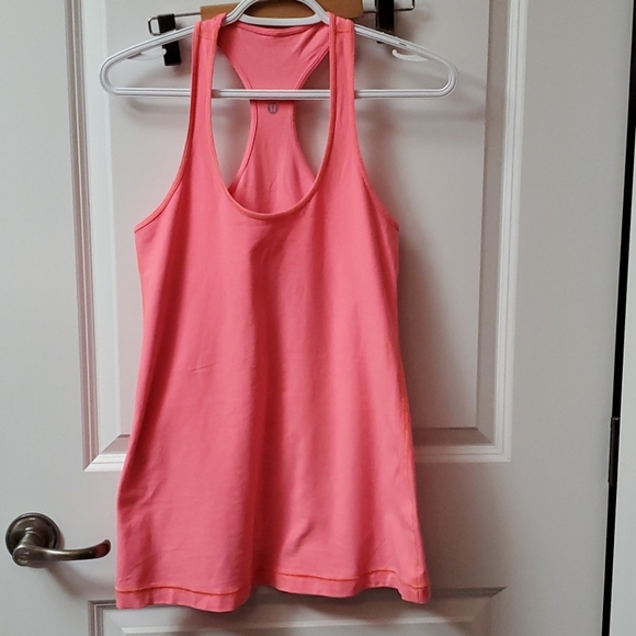 lululemon athletica Tops - Lululemon tanktop